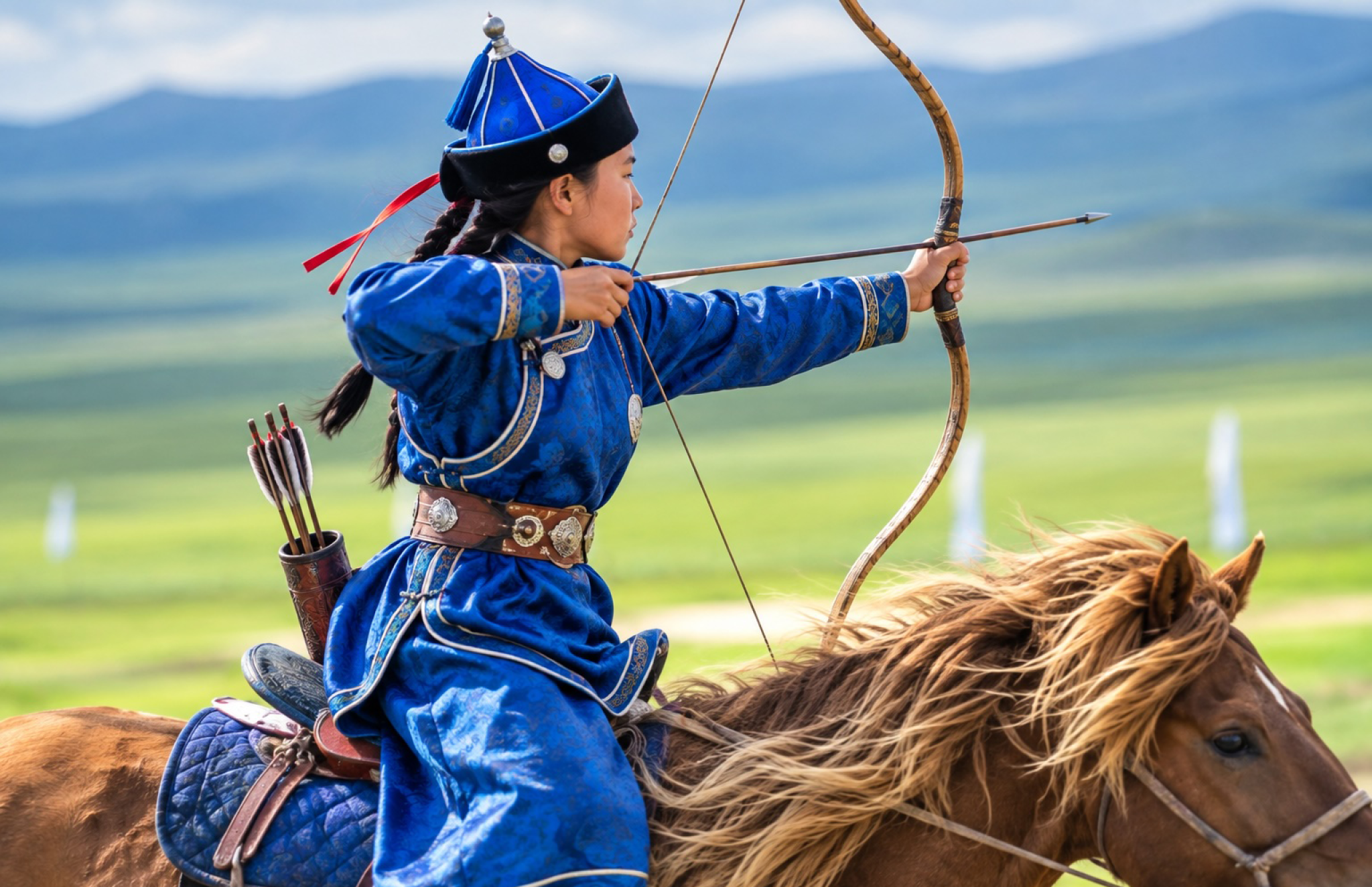 Girl Archery on horseback - supplied by Li Narangoa